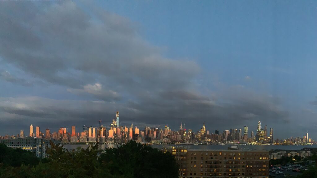 New York Skyline Night Tour in Italian