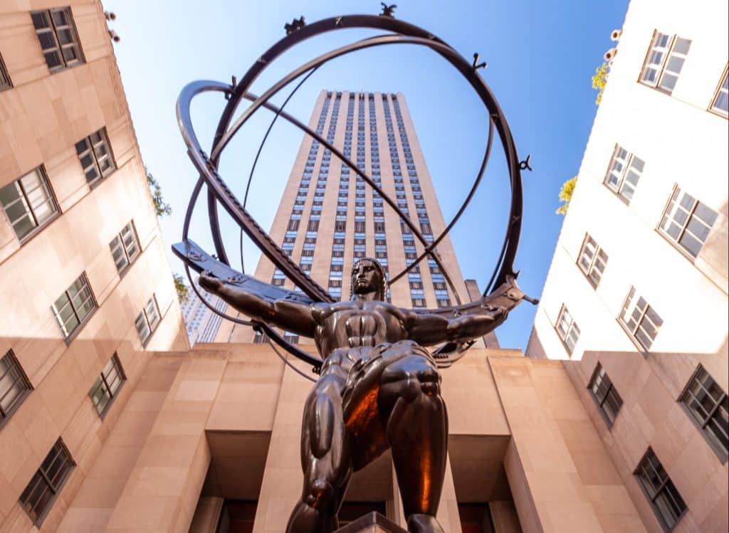 La statua dell'Atlante davanti al Rockefeller Center, tappa dell'itinerario di Midtown