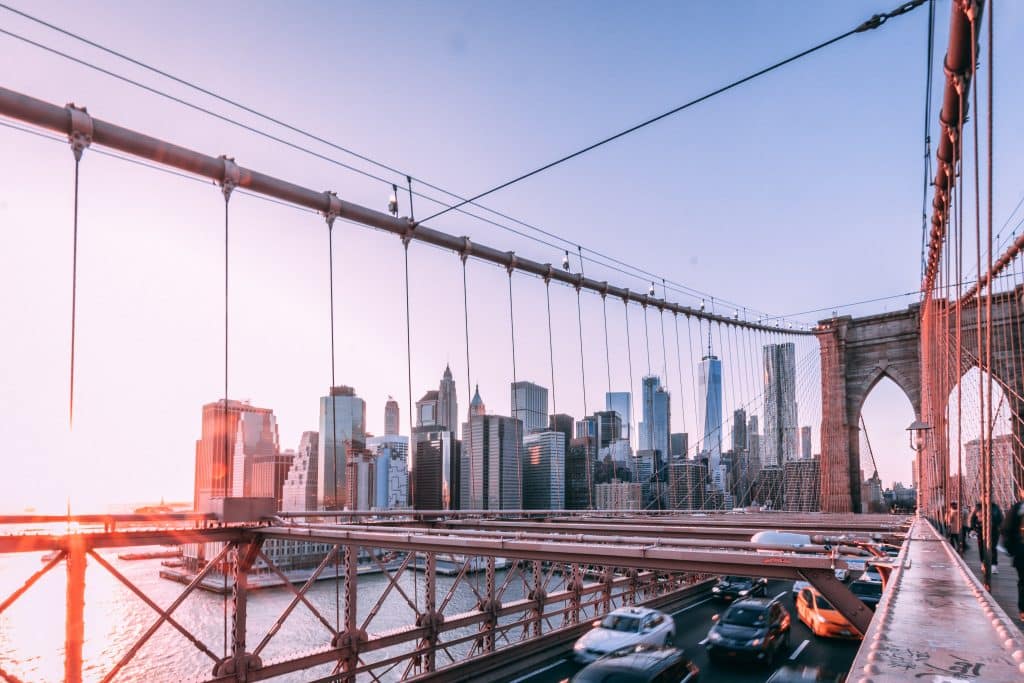 Grattacieli di Manhattan visti da Brooklyn Bridge