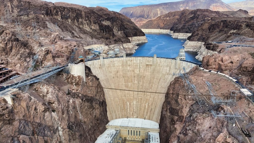 Tour Grand Canyon West Rim with Skywalk: 1 Day
