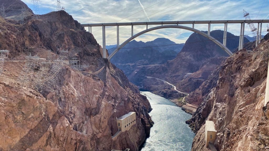 Tour Grand Canyon West Rim with Skywalk: 1 Day