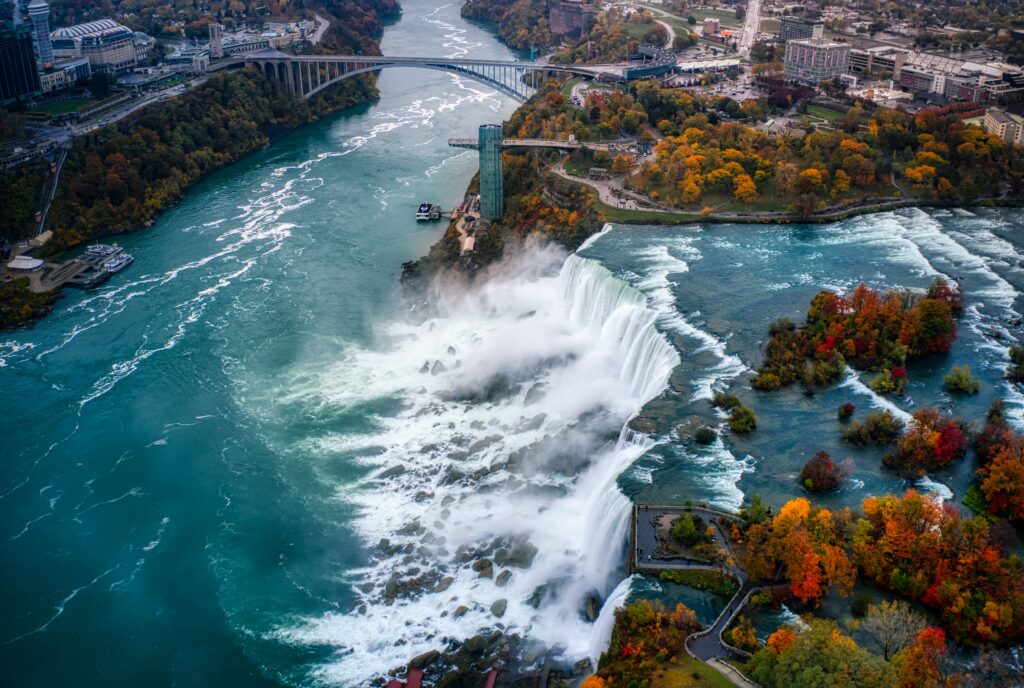 Niagara Falls Tour from New York: 2 Days